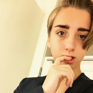 Meet your Posher, Molly